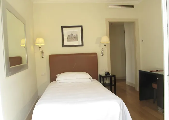 Hotel Albergo Santa Chiara